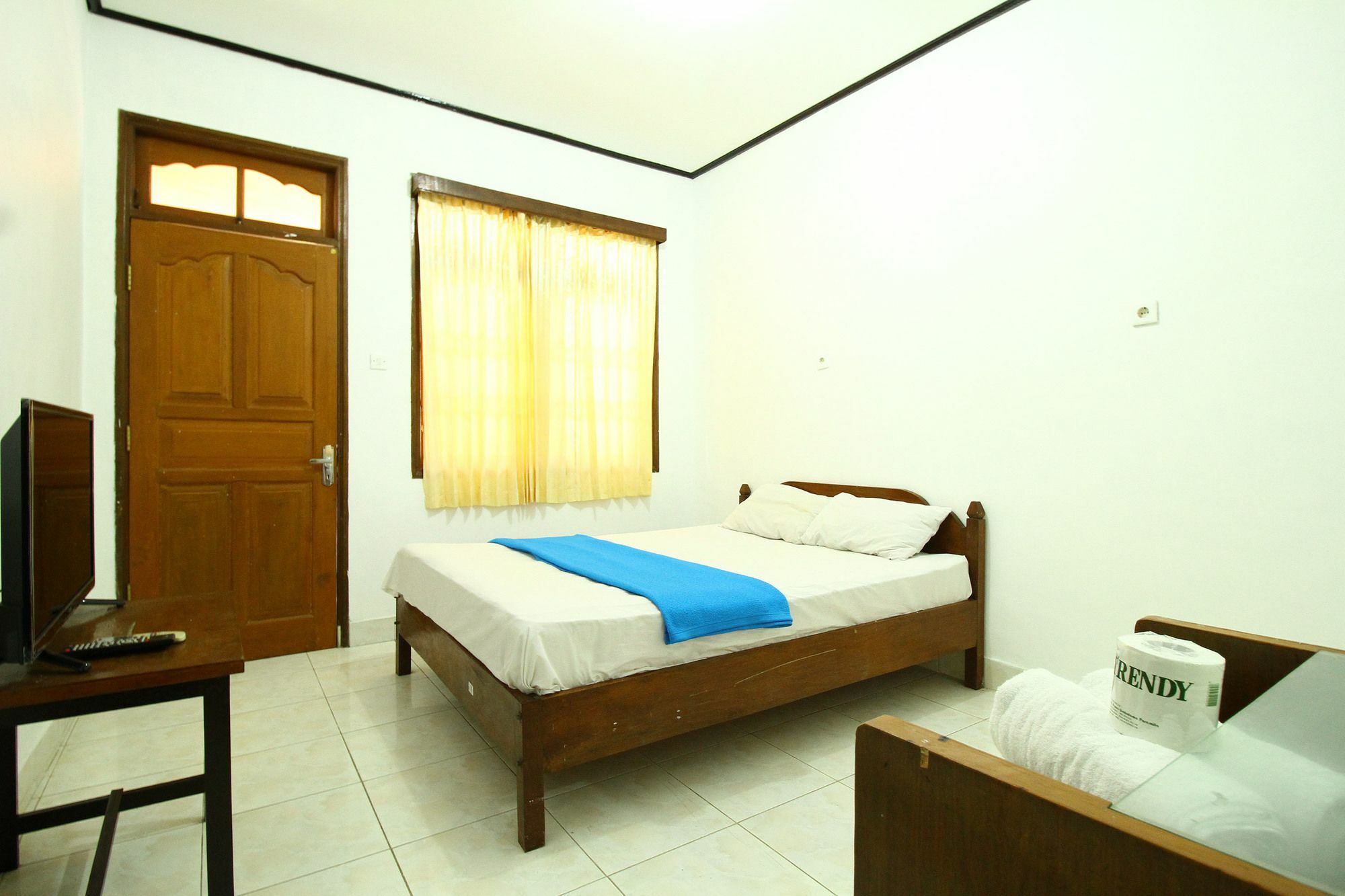 Dua Dara Inn Kuta Legian Exterior foto